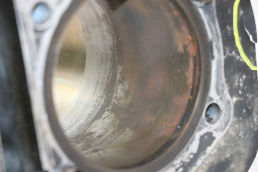photo de CILINDRO SUZUKI DR S 600 (1985 - 1989) - Ampliação técnica
