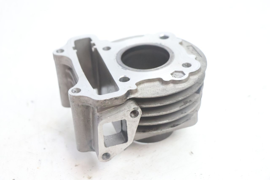 photo de CILINDRO PEUGEOT KISBEE 4T 50 (2010 - 2017) - Estado da superfície