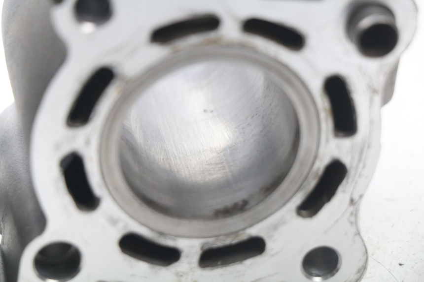 photo de CILINDRO MBK OVETTO 4T 50 (2008 - 2016) - Pontos de fixação