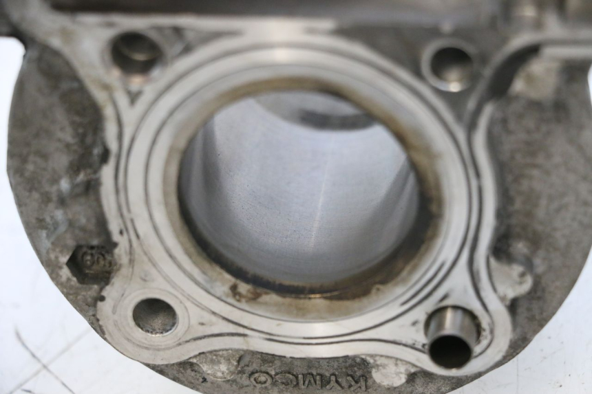 photo de CILINDRO PISTÃO KYMCO AGILITY PREMIUM 50 (2007 - 2010) - Pontos de fixação