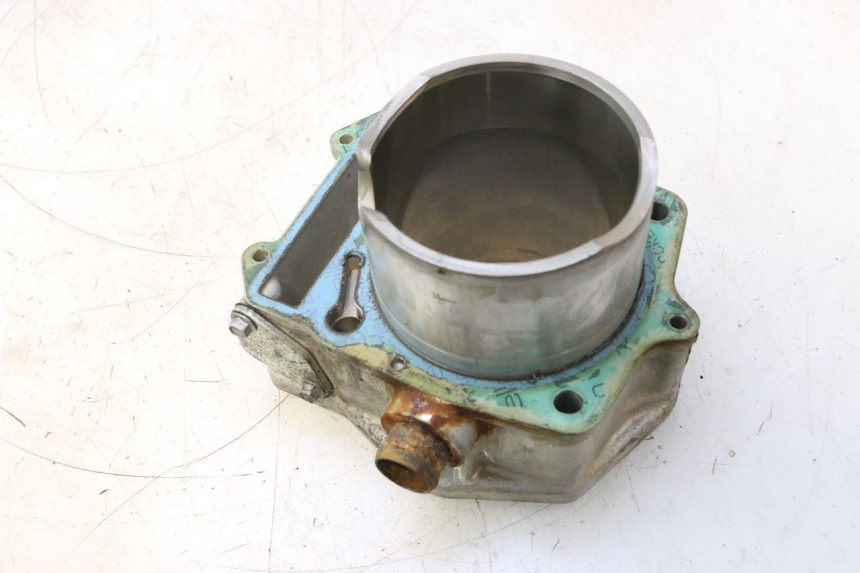 photo de CILINDRO DO PISTÃO DIANTEIRO GILERA GP 800 (2007 - 2013) - Pontos de fixação