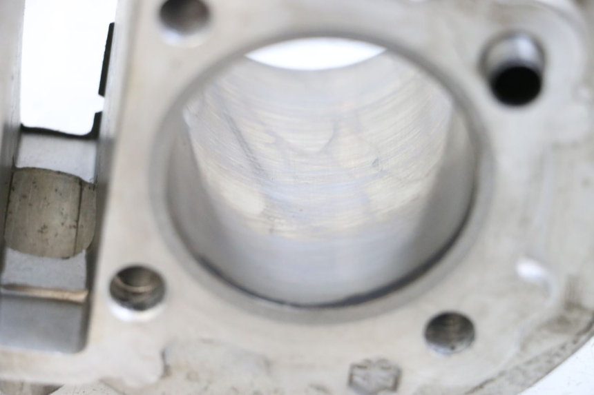 photo de CILINDRO PISTÃO JONWAY AZTRAL 125 (2008 - 2017) - Pontos de fixação