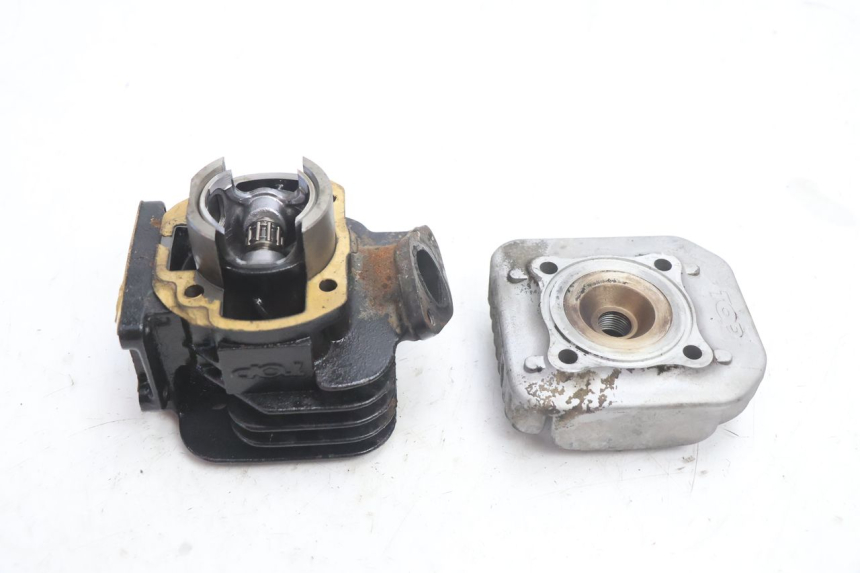 photo de PISTÃO DO CILINDRO MBK BOOSTER SPIRIT 50 (1996 - 1999) - Estado da superfície