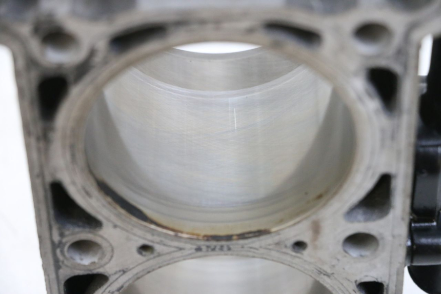 photo de CILINDRO PISTÃO MV AGUSTA BRUTALE R WALLY 910 (2008 - 2008) - Ampliação dos componentes