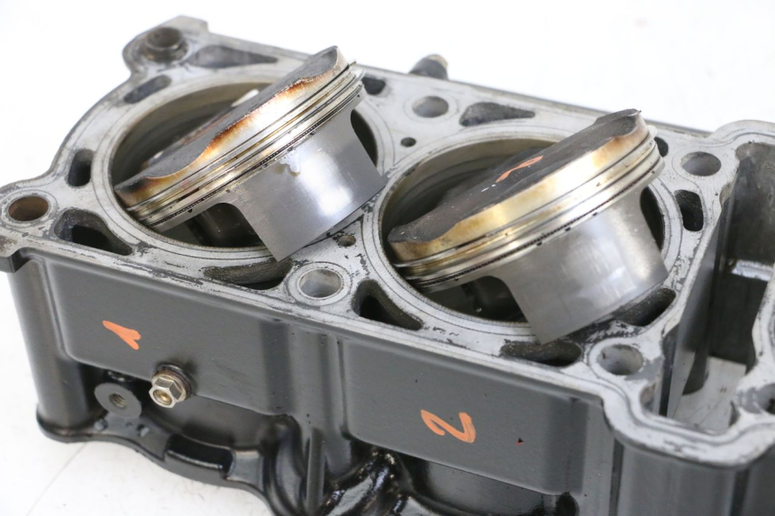 photo de CILINDRO PISTÃO MV AGUSTA BRUTALE R WALLY 910 (2008 - 2008) - Vista geral