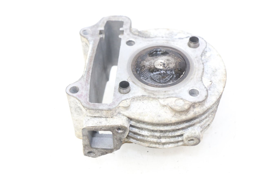 photo de CILINDRO PISTÃO BAOTIAN BT 50 QT-12 50 (2007 - 2009) - Detalhe da peça
