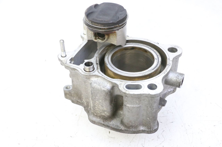 photo de CILINDRO PISTÃO SUZUKI BURGMAN 125 (2007 - 2014) - Vista de perto