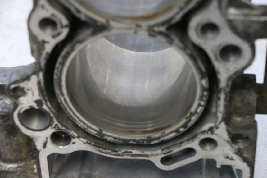 photo de PISTÃO DO CILINDRO SUZUKI BURGMAN EXECUTIVE ABS 650 (2006 - 2012) - Detalhe da peça