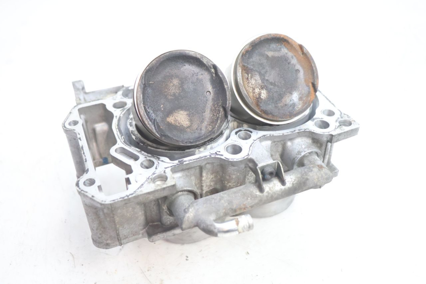 photo de PISTÃO DO CILINDRO SUZUKI BURGMAN EXECUTIVE ABS 650 (2006 - 2012) - Zoom do estado de desgaste