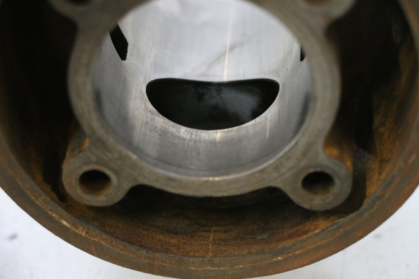 photo de PISTÃO DO CILINDRO HM HONDA CRM DERAPAGE RR 50 (2006 - 2017) - Estado da superfície