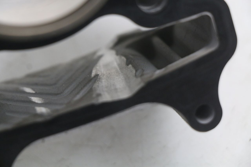 photo de CILINDRO PISTÃO KYMCO DINK STREET 125 (2009 - 2014) - Detalhes característicos
