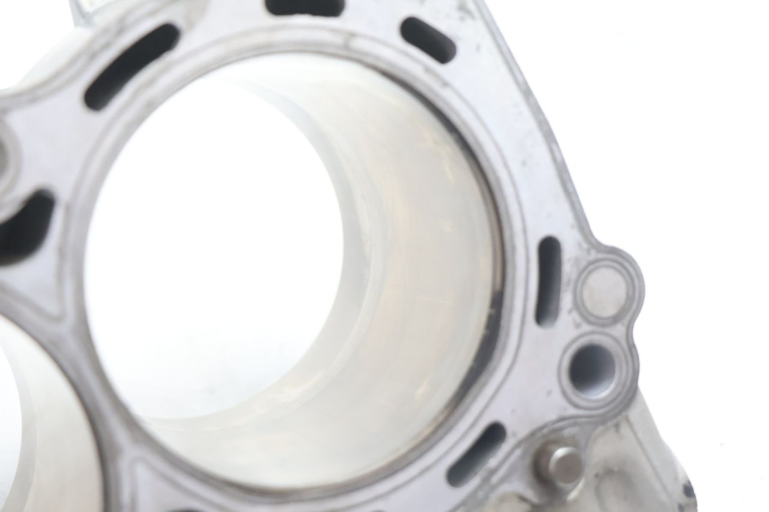 photo de PISTÃO DO CILINDRO KAWASAKI ER-6 ER6 N 650 (2005 - 2009) - Vista de perfil