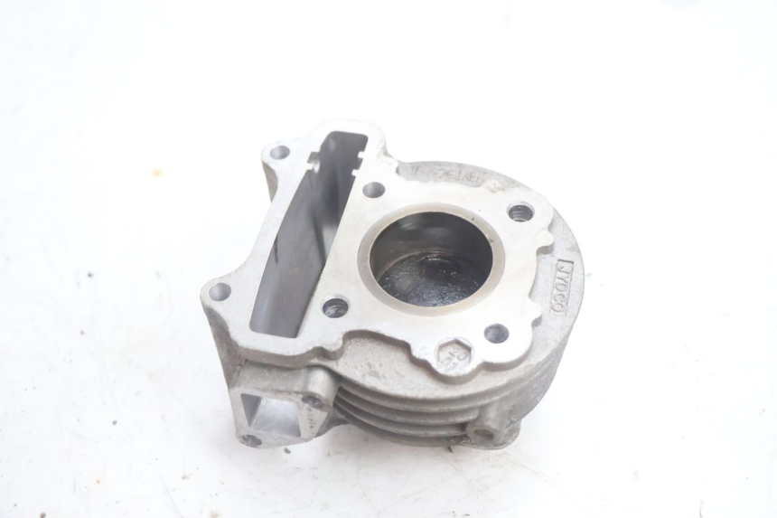 photo de PISTÃO DO CILINDRO JM MOTORS EVOLIS 4T 50 (2018 - 2022) - Vista geral
