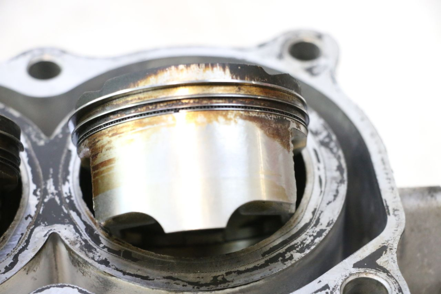 photo de CILINDRO PISTÃO HONDA FJS SILVER WING SILVERWING 400 (2005 - 2008) - Detalhe da peça