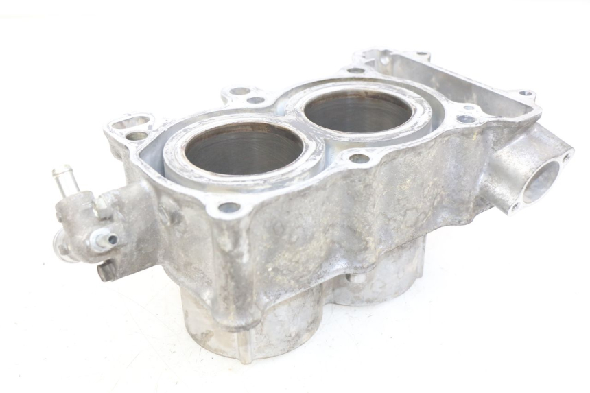 photo de CILINDRO PISTÃO HONDA FJS SILVERWING SILVER WING 400 (2009 - 2016) - Vista de perto
