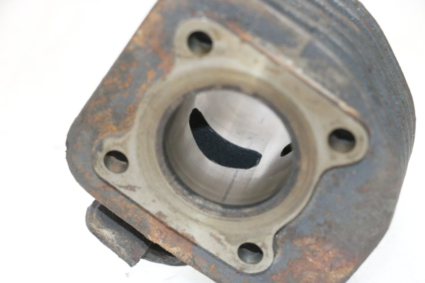 photo de PISTÃO DO CILINDRO RIDE JUMP 2T 50 (2012 - 2017) - Pontos de fixação