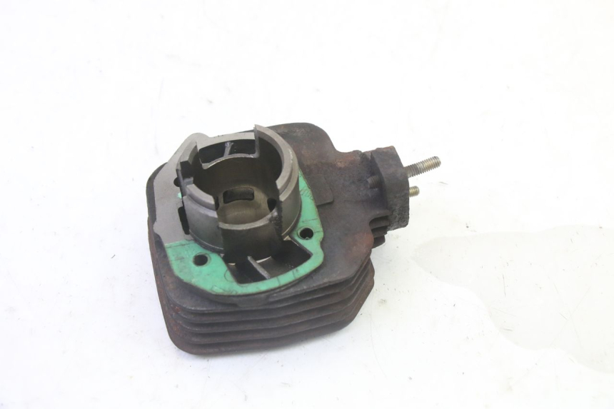 photo de CILINDRO PISTÃO PEUGEOT KISBEE 2T 50 (2010 - 2017) - Vista de perto