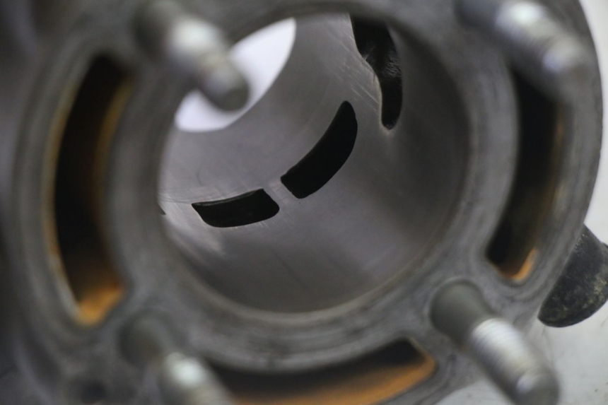 photo de CILINDRO PISTÃO KAWASAKI KX 65 (2000 - 2019) - Detalhes característicos