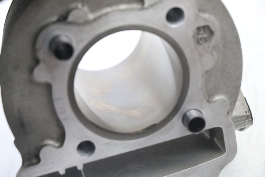 photo de CILINDRO PISTÃO LONGJIA SHARPY 125 (2020 - 2024) - Detalhes característicos