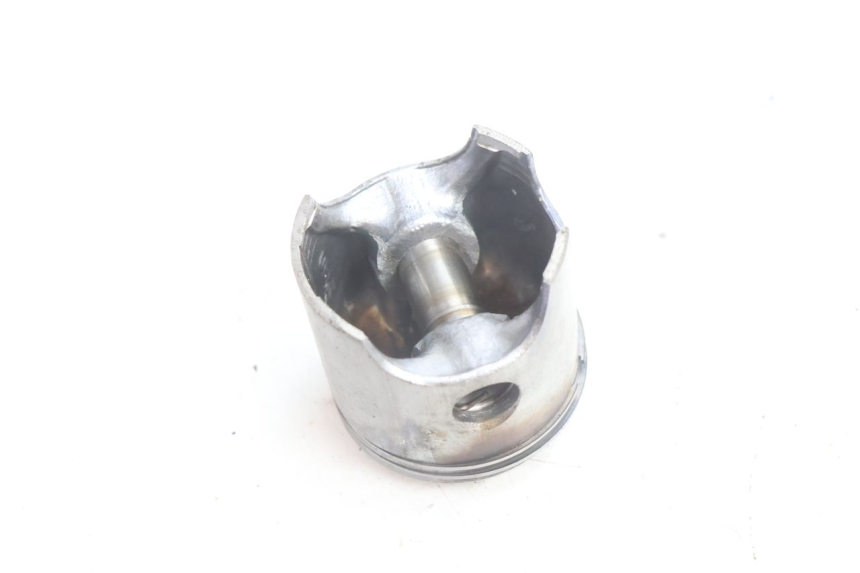 photo de CILINDRO PISTÃO PEUGEOT LUDIX BLASTER 50 (2006 - 2014) - Outro ângulo de visão