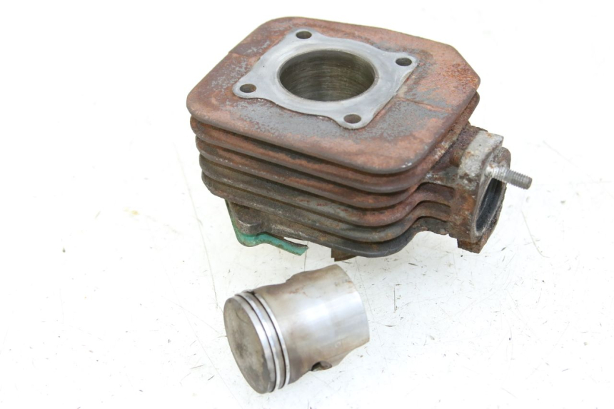 photo de CILINDRO PISTÃO PEUGEOT LUDIX 50 (2005 - 2007) - Inspeção visual