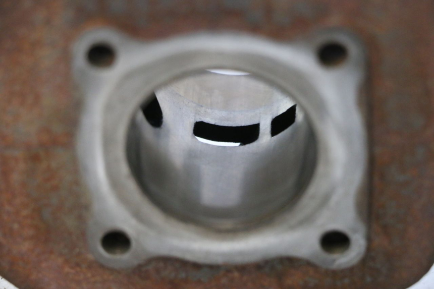 photo de CILINDRO PISTÃO PEUGEOT LUDIX 50 (2005 - 2007) - Vista geral