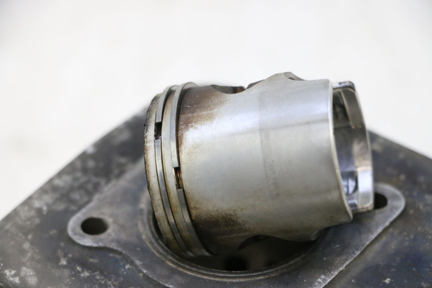 photo de CILINDRO PISTÃO PEUGEOT LUDIX ONE 14P 50 (2004 - 2013) - Inspeção visual