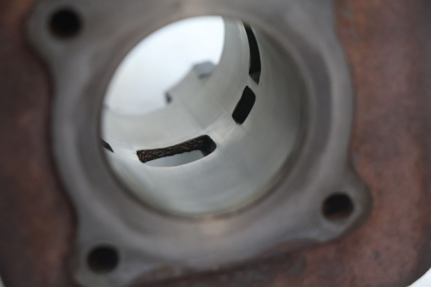 photo de CILINDRO PISTÃO PEUGEOT LUDIX ONE 50 (2004 - 2013) - Inspeção visual