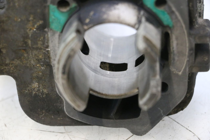 photo de CILINDRO PISTÃO PEUGEOT LUDIX ONE 50 (2004 - 2013) - Outro ângulo de visão