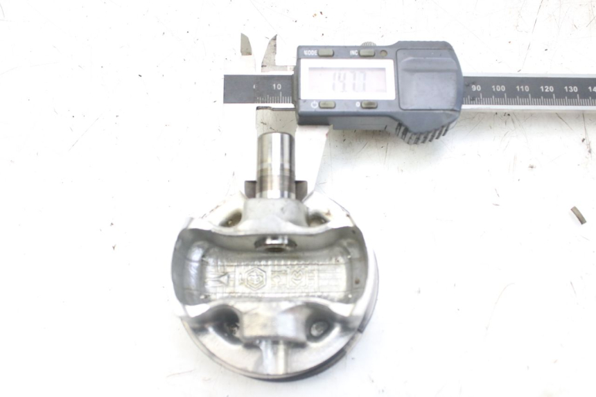 photo de CILINDRO PISTÃO PIAGGIO MP3 RL 250 (2006 - 2010) - Detalhe da peça