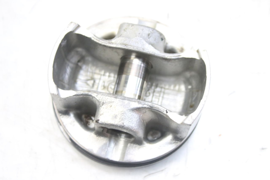 photo de CILINDRO PISTÃO PIAGGIO MP3 RL 250 (2006 - 2010) - Detalhes característicos