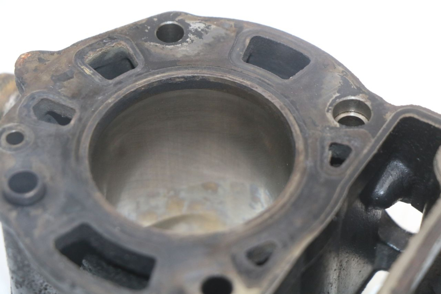 photo de CILINDRO PISTÃO PIAGGIO MP3 125 (2006 - 2014) - Pontos de fixação