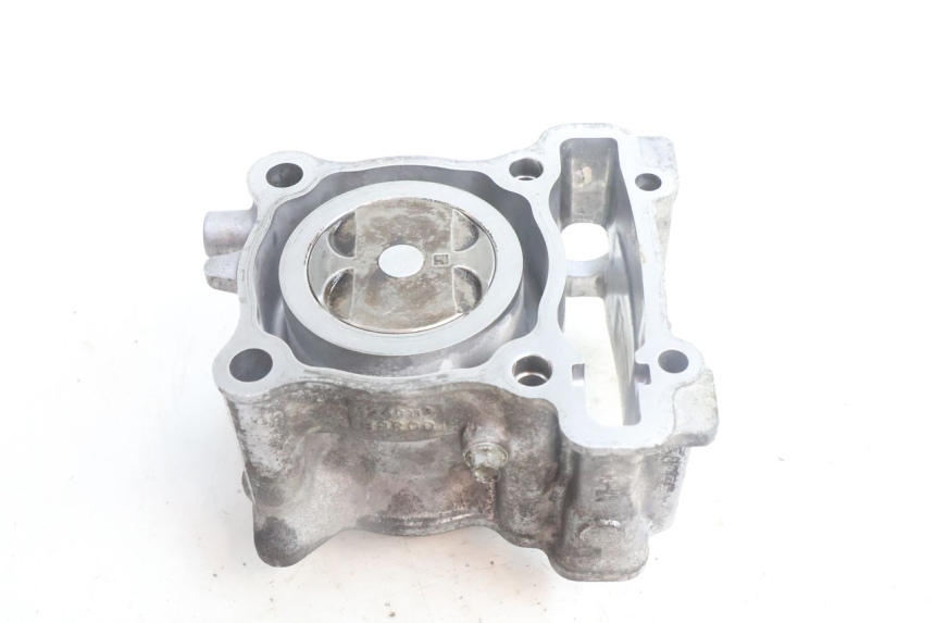photo de PISTÃO DO CILINDRO YAMAHA N-MAX NMAX 125 (2021 - 2024) - Zoom do estado de desgaste