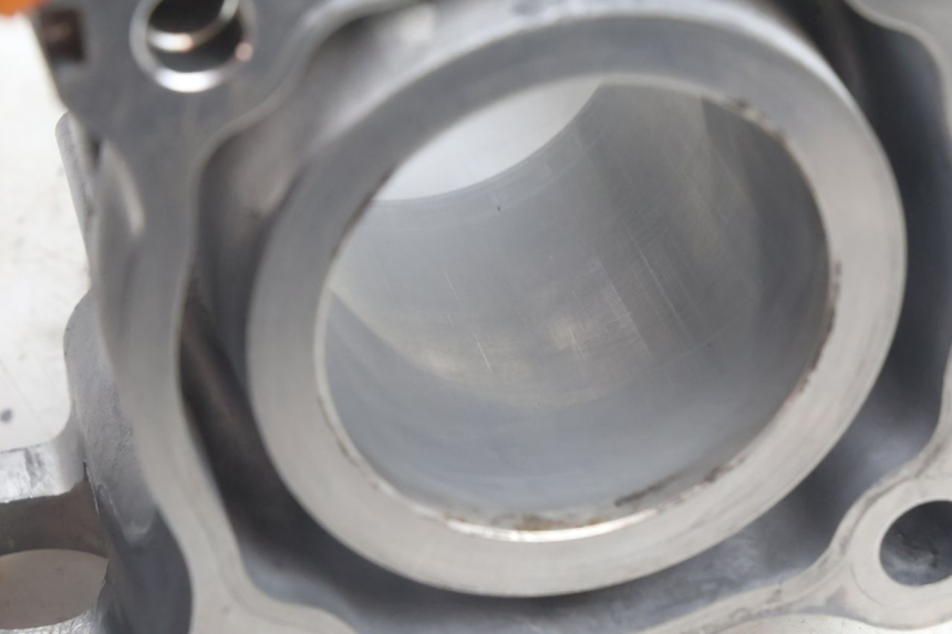 photo de PISTÃO DO CILINDRO YAMAHA N-MAX NMAX 125 (2021 - 2024) - Marcações e referências