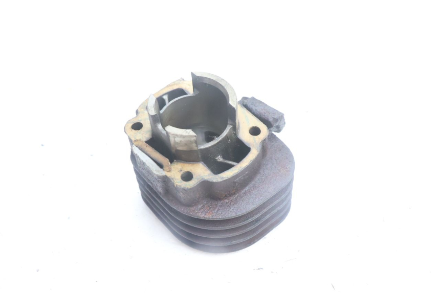 photo de CILINDRO PISTÃO YAMAHA NEO'S NEOS 2T 50 (1998 - 2007) - Vista de perto