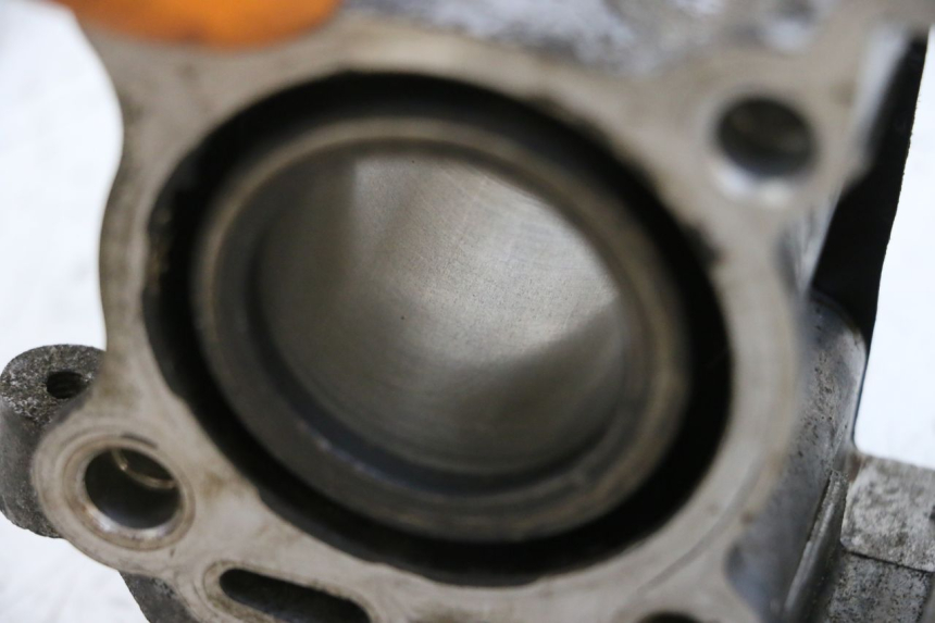 photo de CILINDRO PISTÃO YAMAHA NEOS NEO'S 4T 50 (2008 - 2016) - Outro ângulo de visão