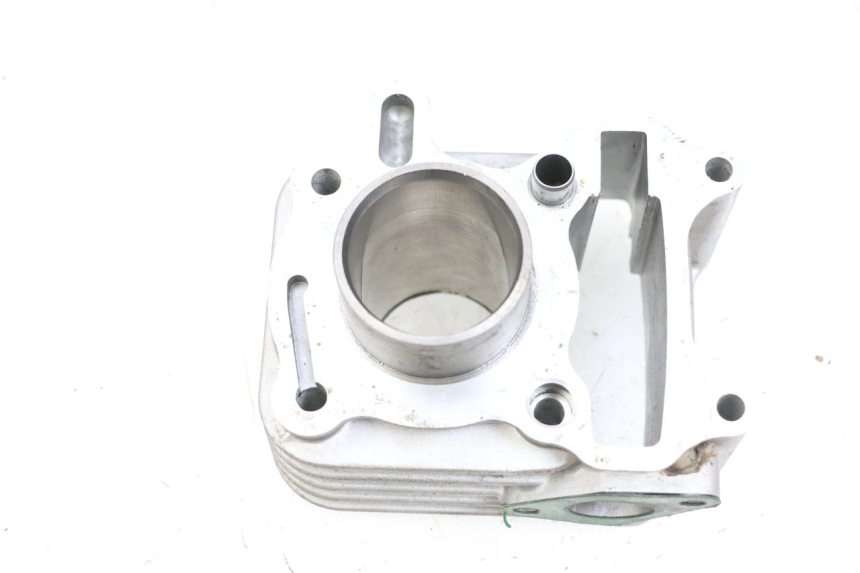 photo de CILINDRO PISTÃO SYM ORBIT III 3 4T 50 (2018 - 2021) - Pontos de fixação