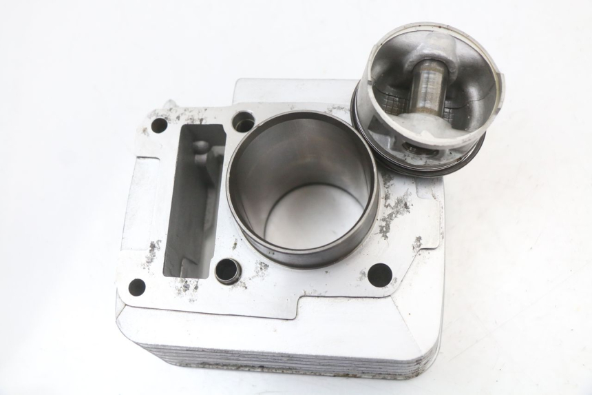 photo de CILINDRO PISTÃO ASTOR ORCAL 125 (2015 - 2017) - Estado da superfície