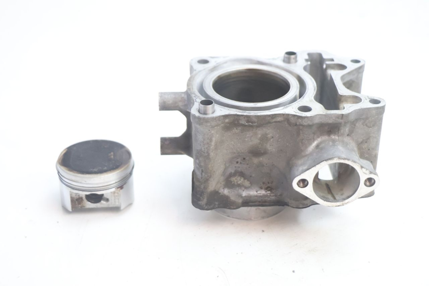 photo de CILINDRO PISTÃO HONDA PCX (JF28) 125 (2009 - 2011) - Detalhe da peça
