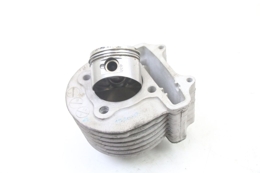 photo de CILINDRO PISTÃO PEUGEOT VIVACITY 125 (2010 - 2017) - Detalhe da peça