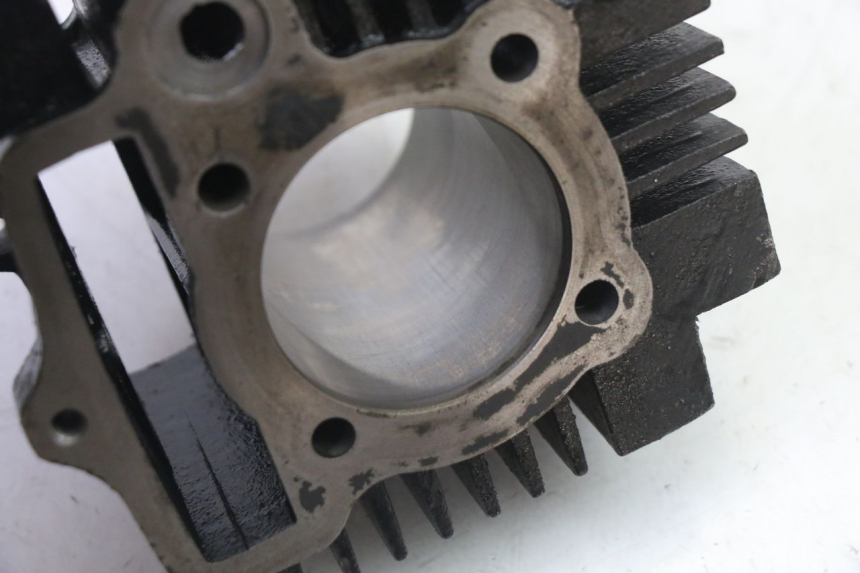 photo de CILINDRO PISTÃO APOLLO RFZ 125 - Detalhes característicos