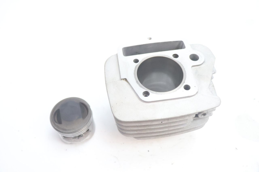 photo de CILINDRO PISTÃO APOLLO RFZ 140 - Pontos de fixação