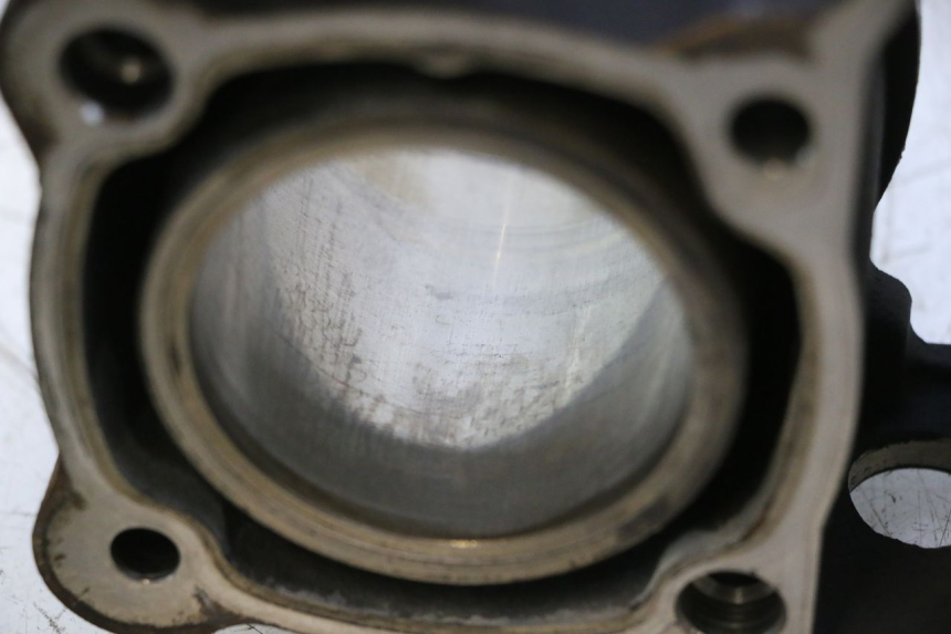photo de CILINDRO PISTÃO PEUGEOT SATELIS 125 (2006 - 2009) - Estado da superfície