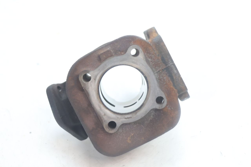 photo de PISTÃO DO CILINDRO YAMAHA SLIDER 50 (1999 - 2004) - Pontos de fixação