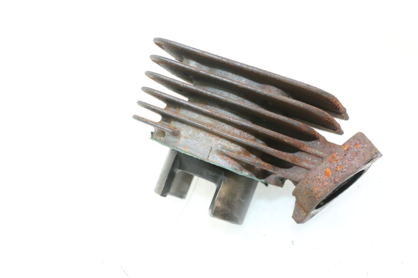 photo de PISTÃO DO CILINDRO PEUGEOT SPEEDFIGHT 2 AC 50 (2000 - 2009) - Detalhes característicos