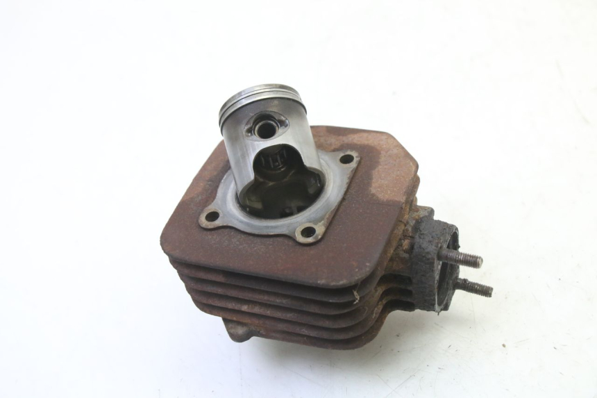 photo de CILINDRO PISTÃO PEUGEOT SPEEDFIGHT 3 AIR 50 (2009 - 2015) - Detalhe da peça