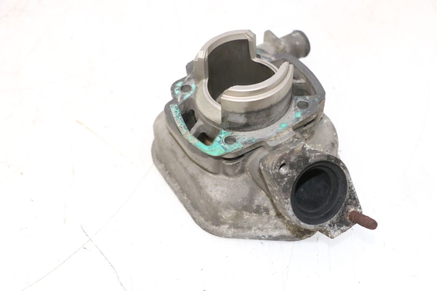 photo de CILINDRO PISTÃO PEUGEOT SPEEDFIGHT LC 50 (1996 - 2002) - Detalhes característicos