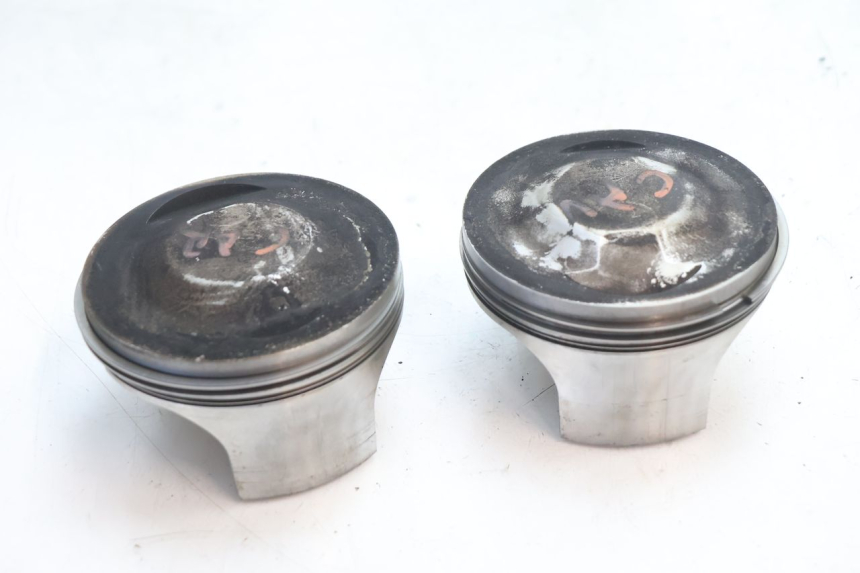photo de PISTÃO DO CILINDRO DUCATI SS IE DS CARENEE 1000 (2002 - 2006) - Ampliação técnica