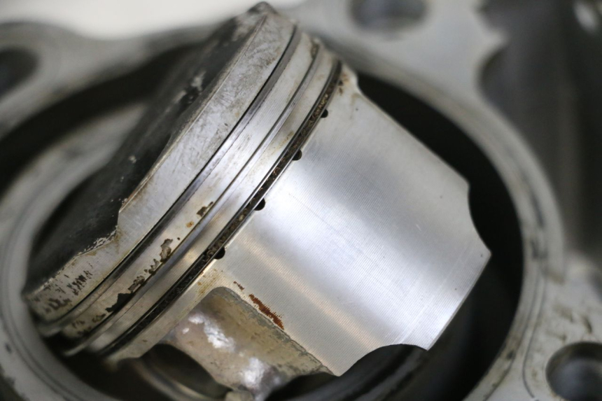 photo de CILINDRO PISTÃO SUZUKI BURGMAN 125 (2015 - 2017) - Vista de perto