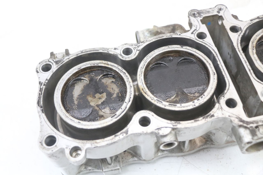 photo de CILINDRO PISTÃO SUZUKI GSX F GSXF 650 (2007 - 2015) - Zoom do estado de desgaste